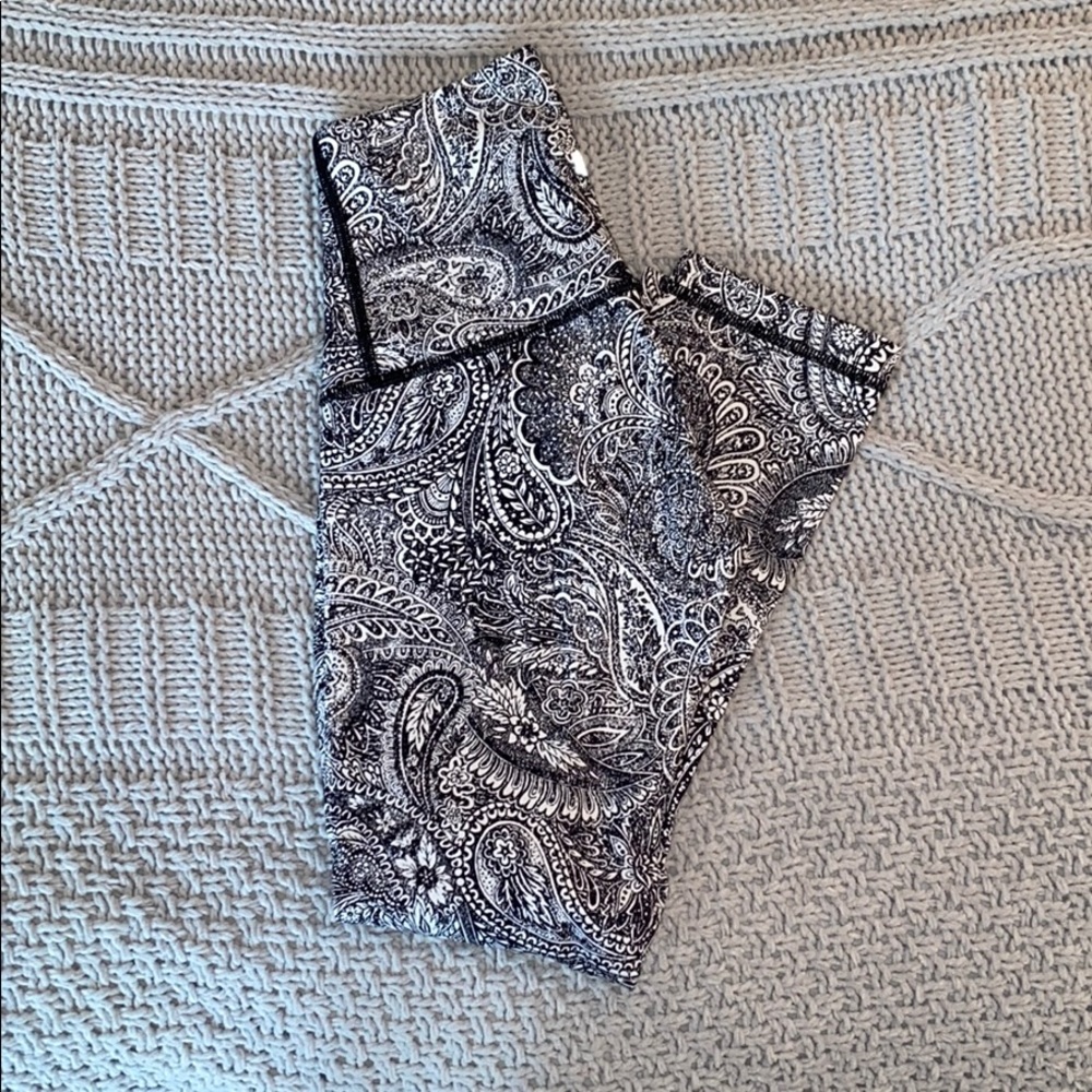 NWOT Lululemon Wunder Understnad Leggings